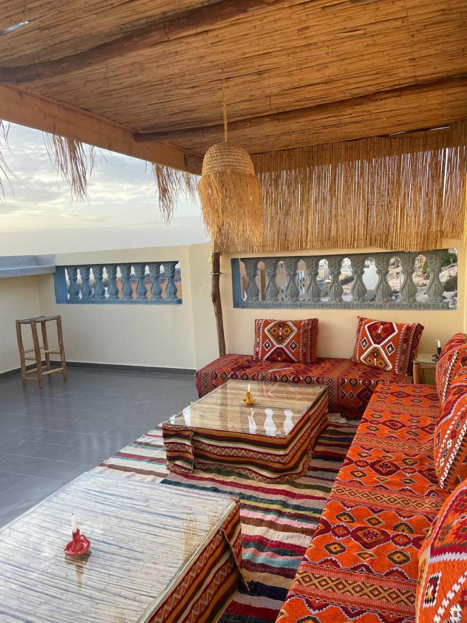 Waveside Hostel Tamraght Kültér fotó