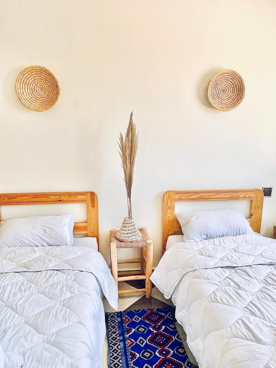 Waveside Hostel Tamraght Kültér fotó