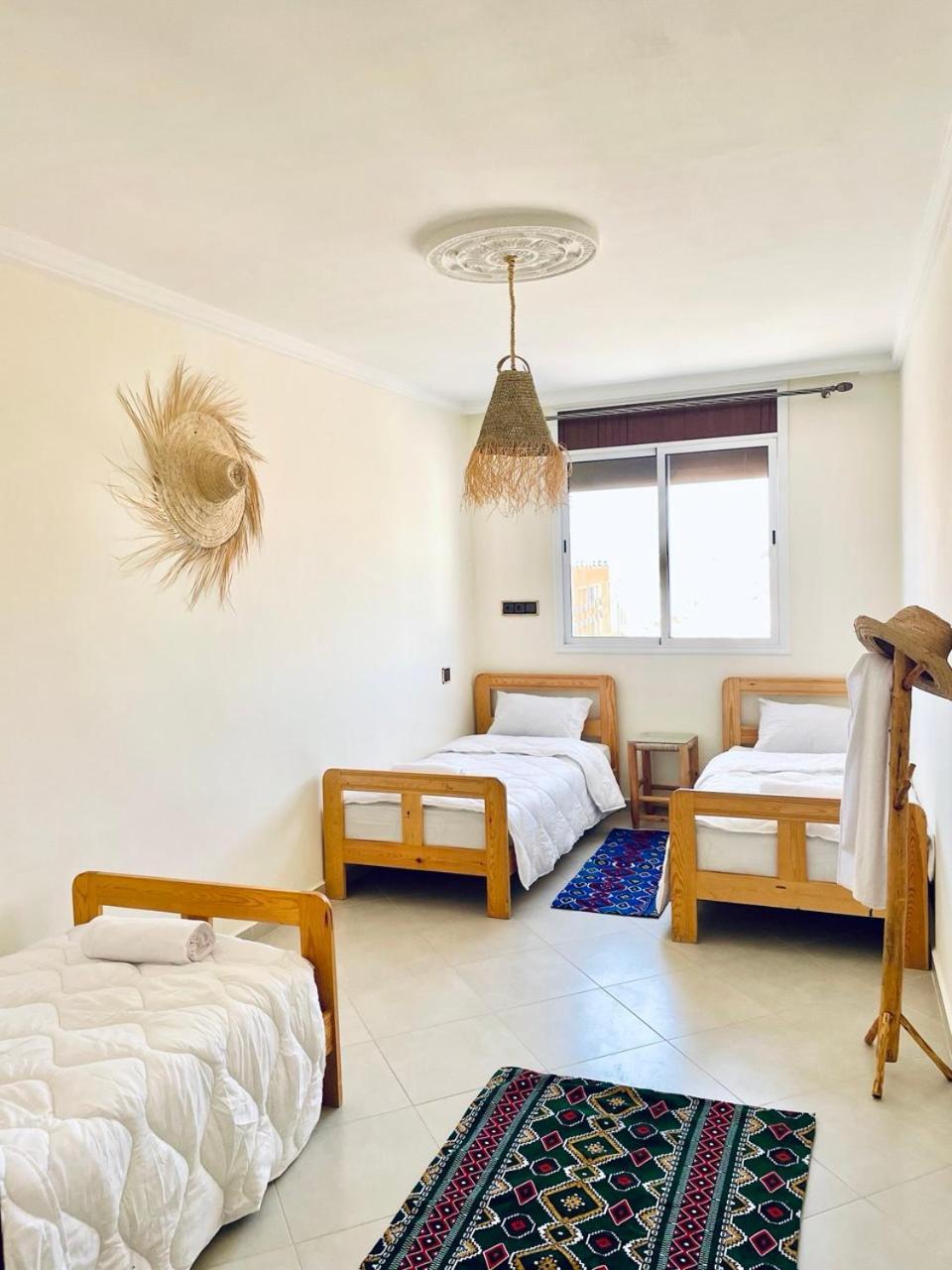 Waveside Hostel Tamraght Kültér fotó